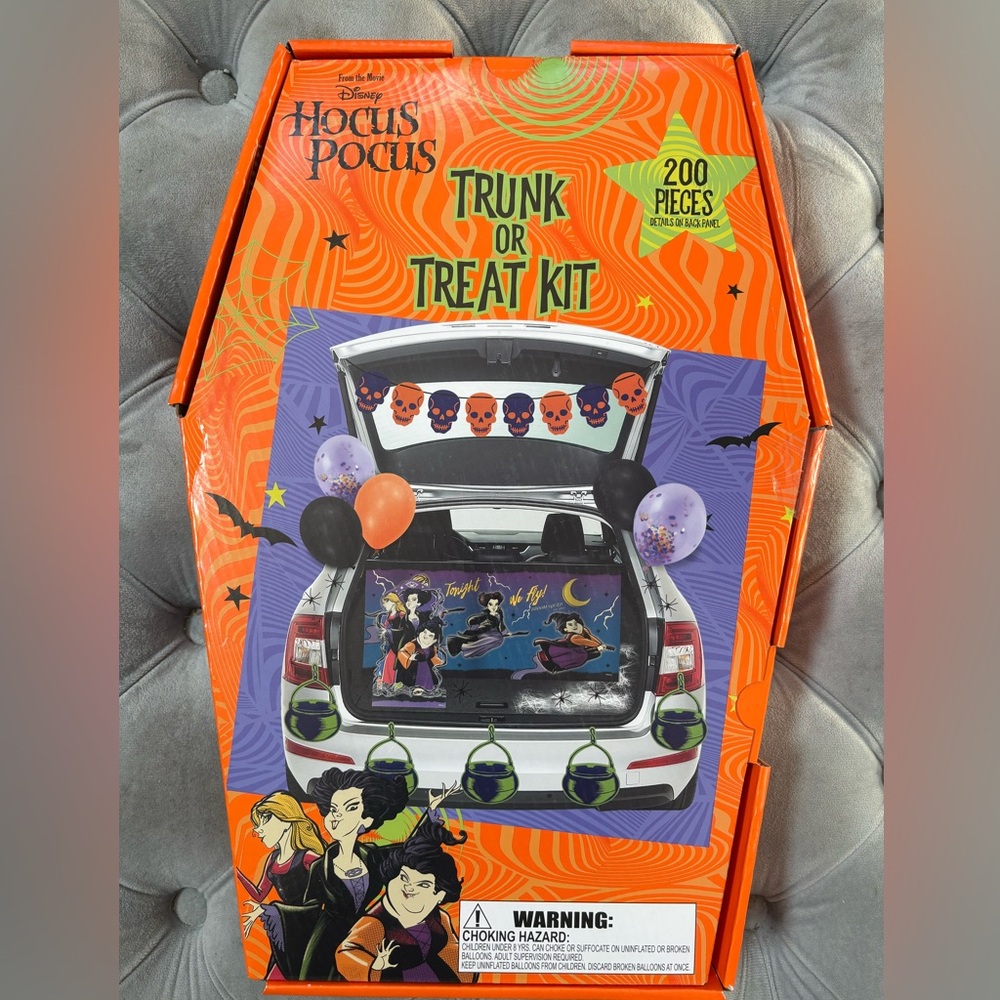 Disney Trunk or Treat Kit 200pcs Hocus Pocus Halloween Home Deco